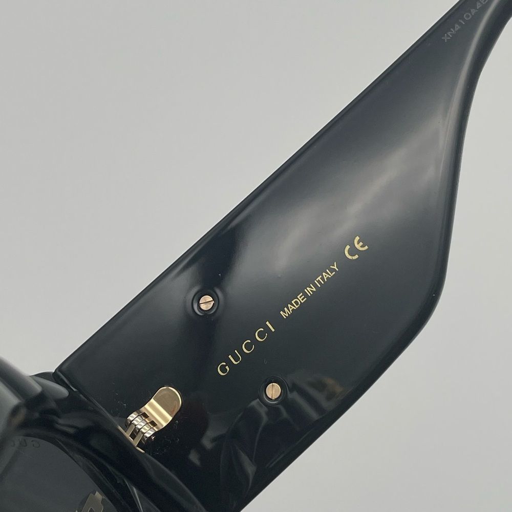 BRAND NEW GUCCI GG0811S 001 Black/Grey Unisex Sunglasses - Picture 7 of 14